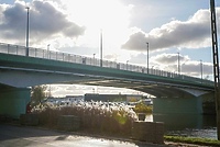 14 mln złotych na most i tymczasową przeprawę przez rzekę