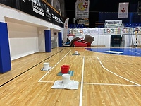 W kwestii hali są przecieki