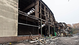 Spłonęła sortownia, radni pytają o likwidację posterunku ochrony Spłonęła sortownia, radni pytają o likwidację posterunku ochrony