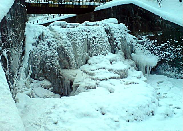 Dolinka zimową porą (Grudzień 2010)