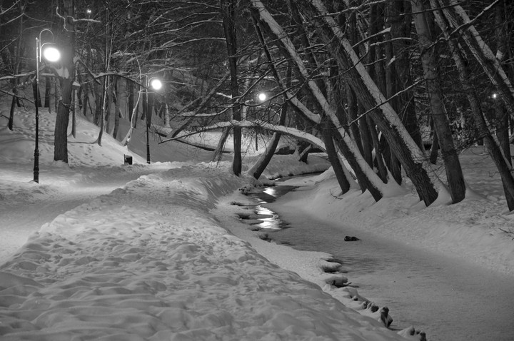 Zimowe klimaty nocą (Grudzień 2010)