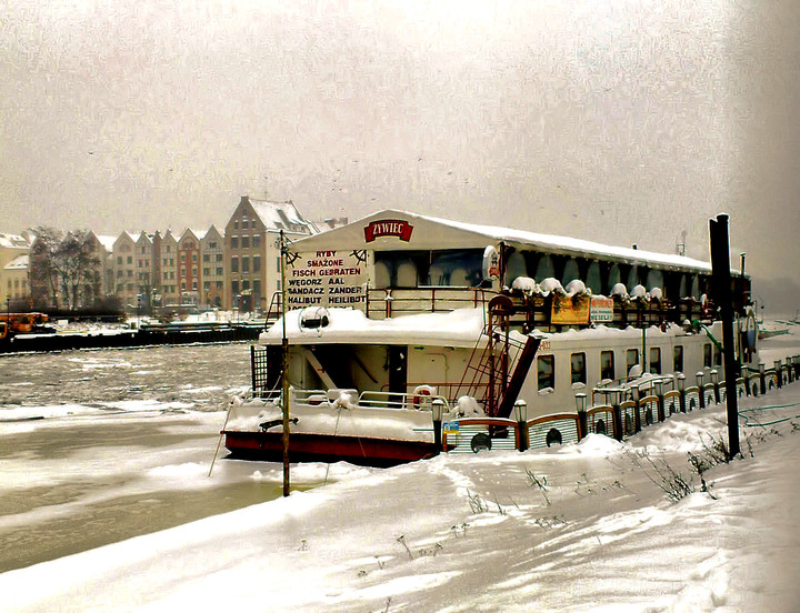 Rzeka Elbląg ,zimą