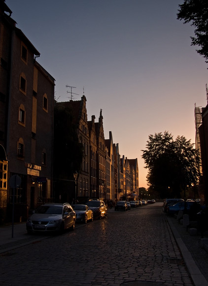 Wieczorna ulica. (Wrzesień 2011)