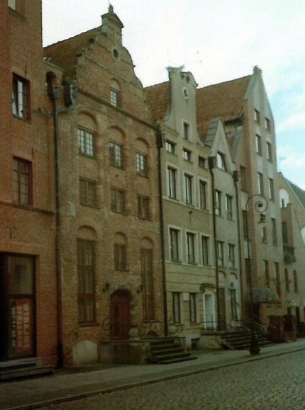 Stara fasada (fot. analogowa)