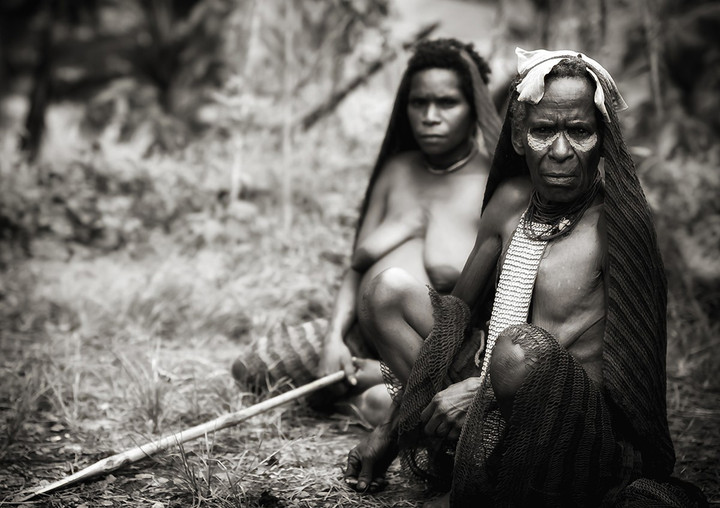Matka i córka z plemienia Yali (Sierpień 2013)
