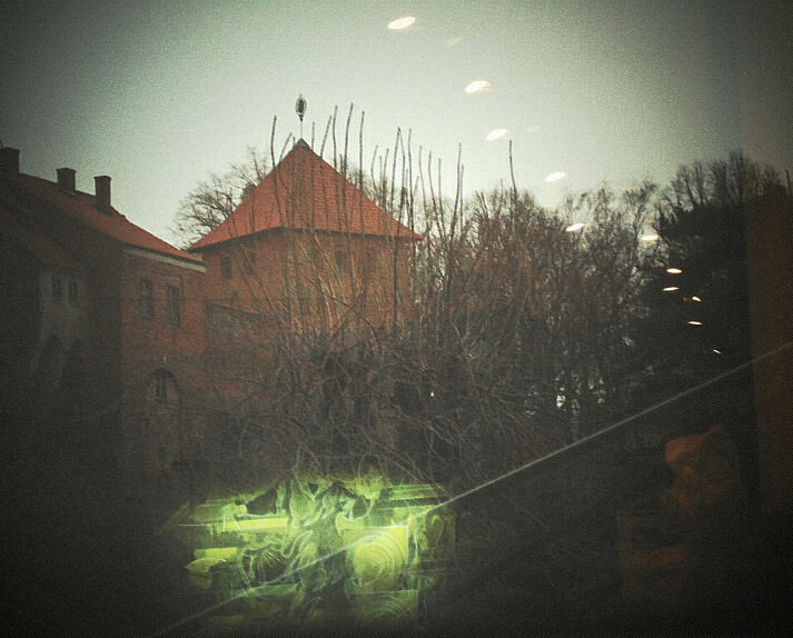 okno z widokiem na katedrę fromborską (Grudzień 2013)