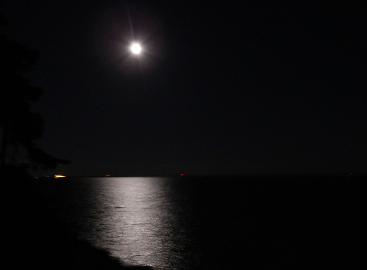 Blask księżyca nad Zalewem (Czerwiec 2014)