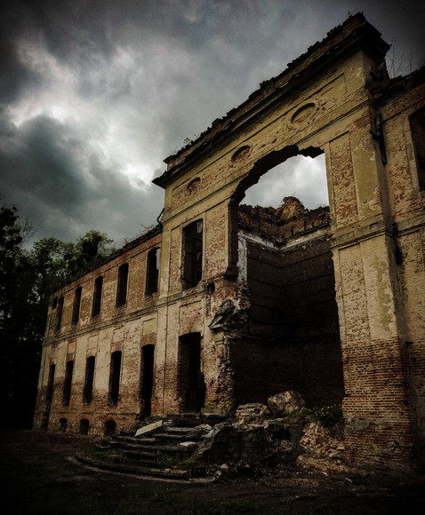 Ruiny Pałacu (Czerwiec 2020)