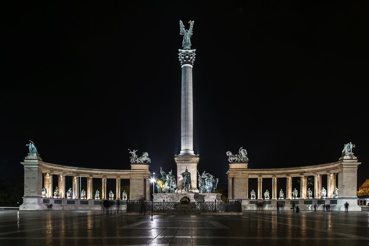 Plac Bohaterów (Luty 2022)