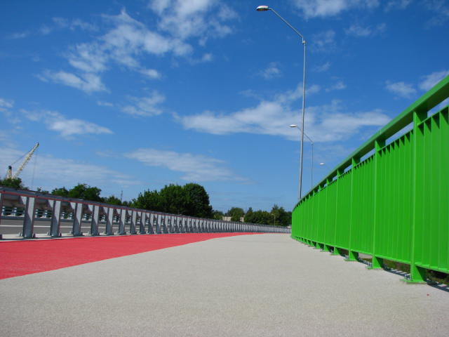 Nasz nowy most na Modrzewinę (Lipiec 2008)