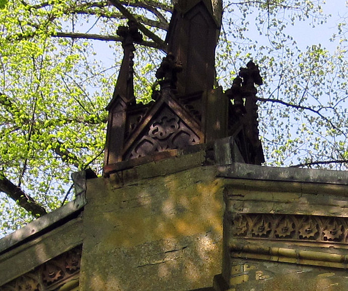 Żuławki – fragment kaplicy cmentarnej