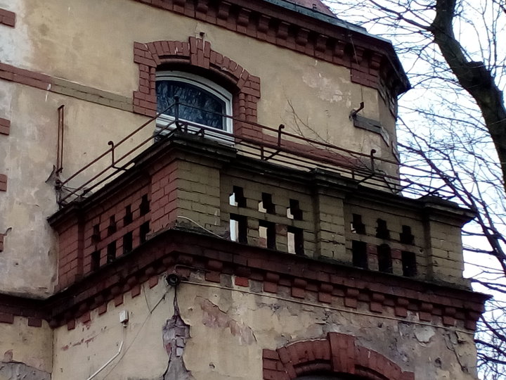 Stary balkon