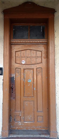 Piękne stare drzwi (Sierpień 2019)