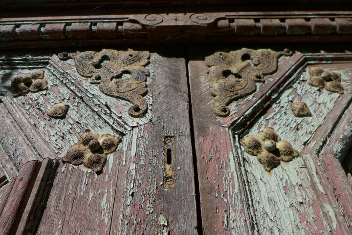 Fragment drzwi dworu w Jaśkowie