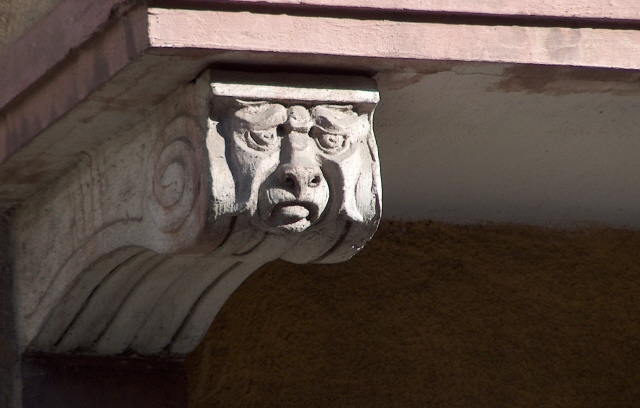 Podpora balkonu w kamienicy przy ulicy Królewieckiej