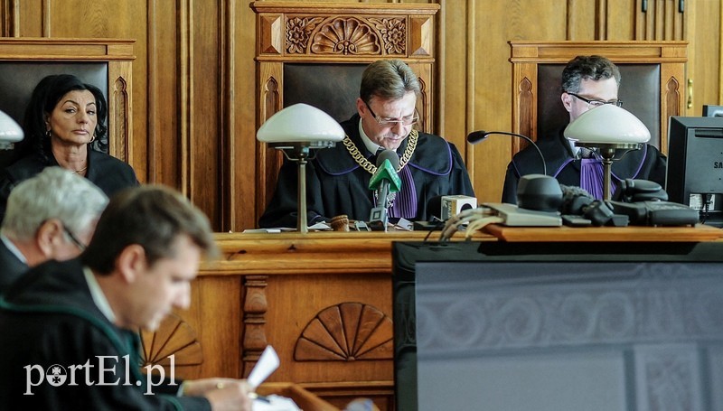 Elbląg, Sędzia Marek Omelan (w środku) pełnił funkcję prezesa SO w Elblągu od 2014 r.