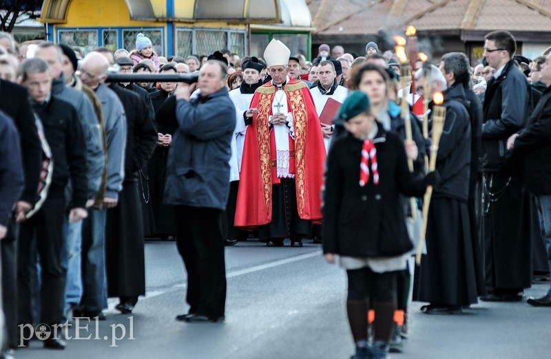 Elbląg, Dziś Droga Krzyżowa, utrudnienia w ruchu Elbląg, Dziś Droga Krzyżowa, utrudnienia w ruchu