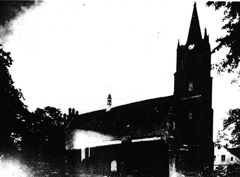 Elbląg, Kościół w Tychnowach przed wojną
