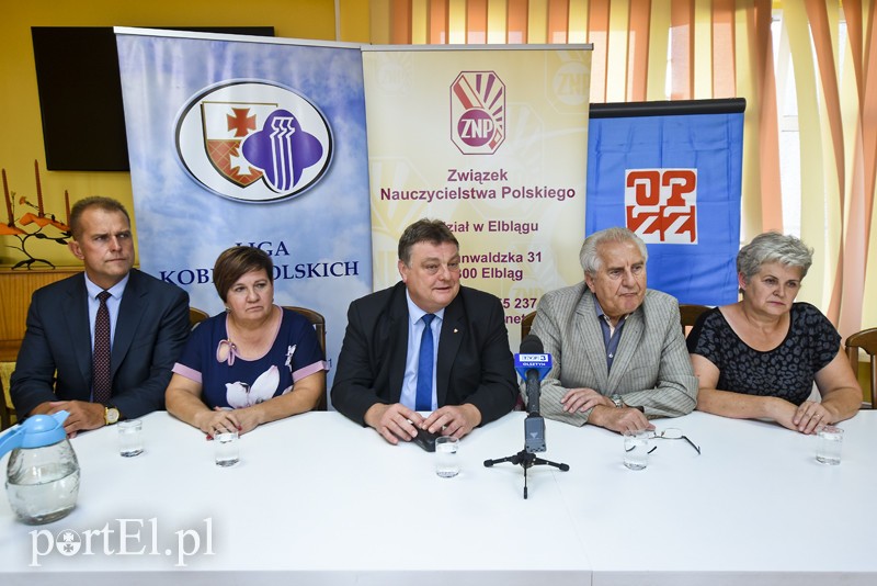 Elbląg, Regina Cysarz (OPZZ), Danuta Janczuk (LKP), Gerard Przybylski (ZNP) udzielili poparcia Witoldowi Wróblewskiemu