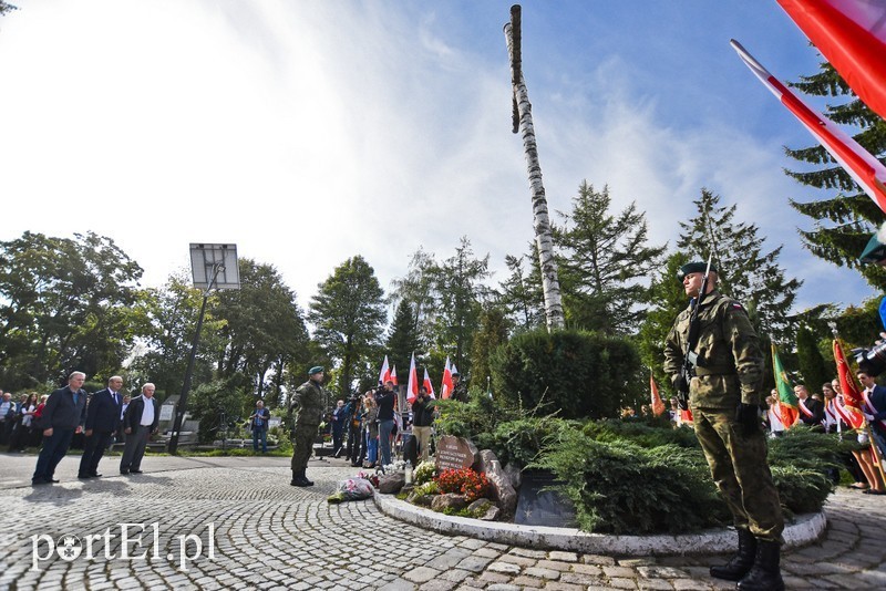 Elbląg, Dziś pod Krzyżem Katyńskim odbyły się uroczystości rocznicowe
