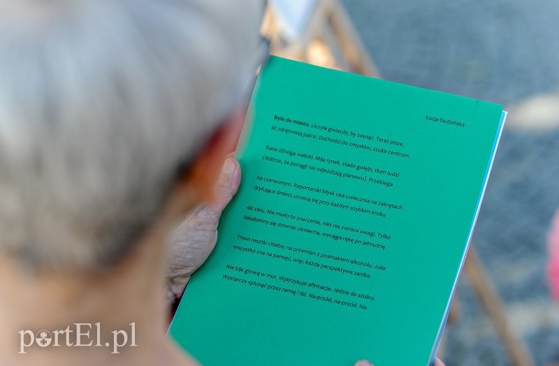 Elbląg, Oni znają się na poezji Elbląg, Oni znają się na poezji