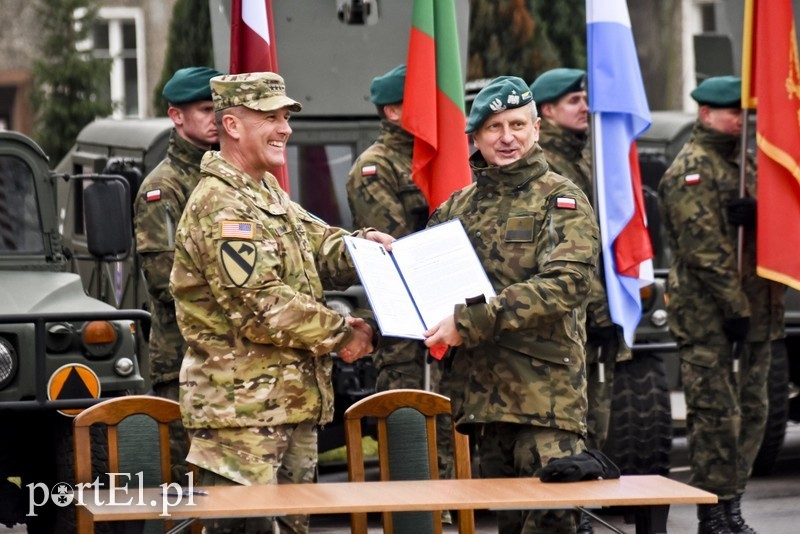 Elbląg, W grudniu 2018 r. Wielonarodowa Dywizja Północny-Wschód, której dowództwo stacjonuje w Elblągu, uzyskała certyfikację, a jej dowódca - już teraz gen. dyw. Krzysztof Motacki - otrzymał awans