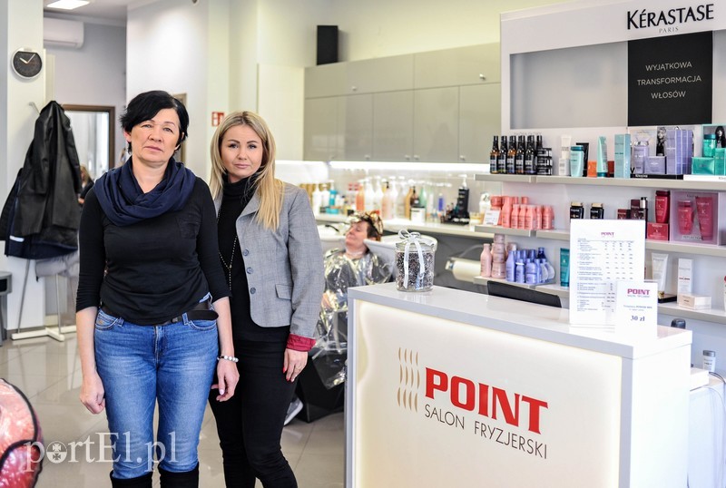 Małgorzata Piejdak już cieszy się na myśl o nowej fryzurze, którą wyczarują styliści z salonu Point