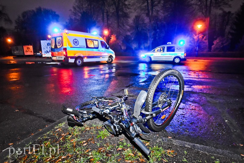 Elbląg, Potrącenie rowerzysty na parkingu przy cmentarzu