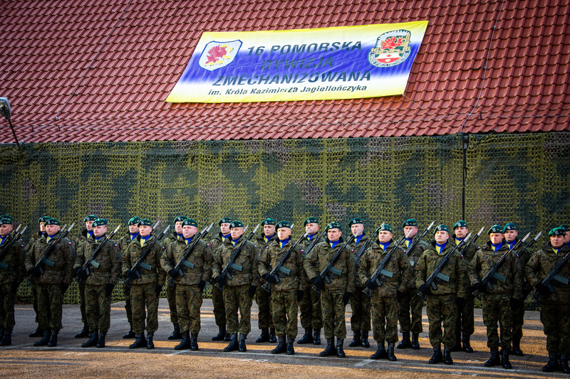 Elbląg, Dowództwo 16. Dywizji Zmechanizowanej w Olsztynie