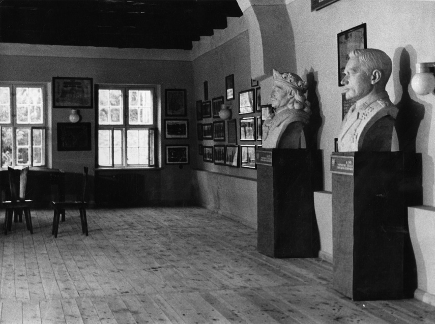 Elbląg, Pierwsza wystawa w elbląskim muzeum