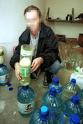 Elbląg, Policjanci zliwidowali nielegalną rozlewnię alkoholu