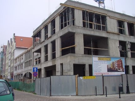 Elbląg, Budowa biurowca przy ul. Stary Rynek