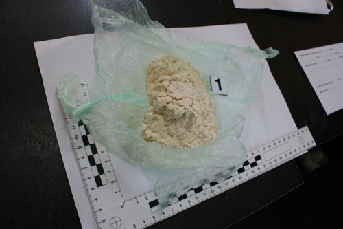 Elbląg, Przy jednym z mężczyzn policjanci znaleźli 100 gramów amfetaminy