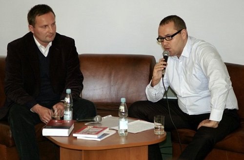 Elbląg, Spotkanie prowadzili (od lewej): dr Arkadiusz Kazański i Karol Nawrocki, historycy IPN