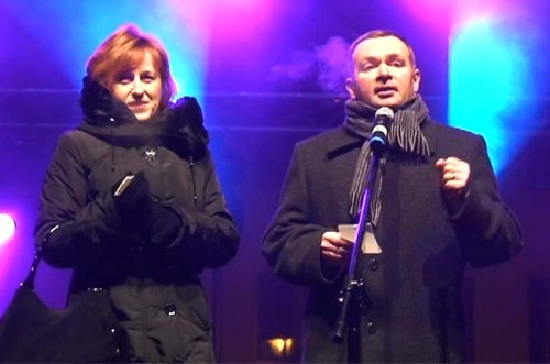 Elbląg, Na wspólnej wigilii "pod chmurką" gościł też prezydent Grzegorz Nowaczyk wraz z małżonką Elbląg, Na wspólnej wigilii "pod chmurką" gościł też prezydent Grzegorz Nowaczyk wraz z małżonką