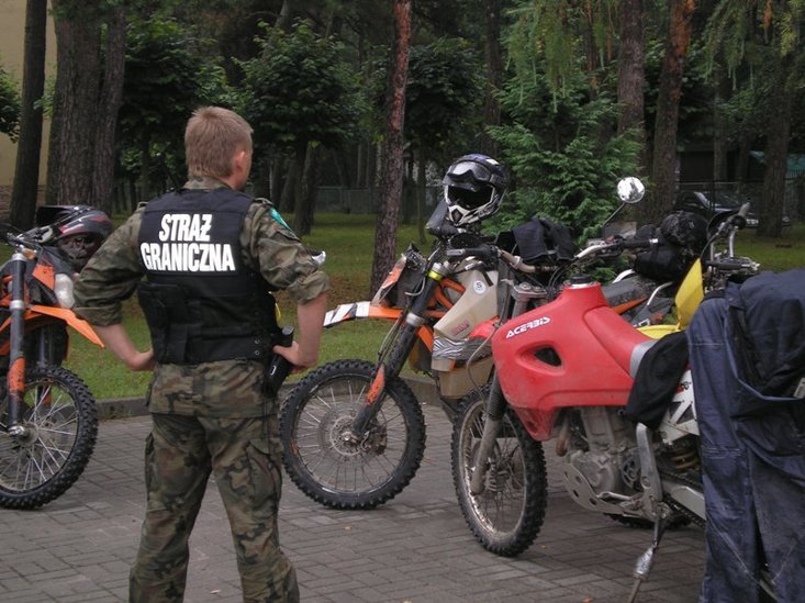 Elbląg, Nielegalnie motorami przez granice Elbląg, Nielegalnie motorami przez granice