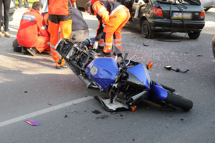 Elbląg, Wypadek na Sienkiewicza: motocyklista w szpitalu