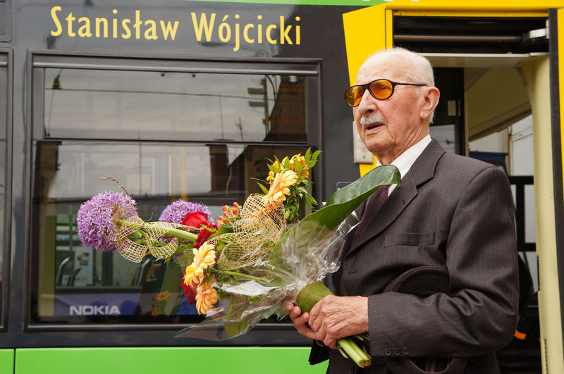 Elbląg, W dzisiejszej uroczystości uczestniczył patron tramwaju Stanisław Wójcicki