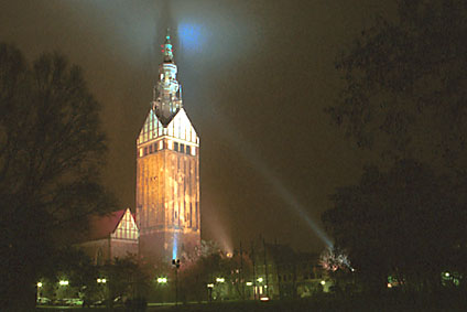 Elbląg, Katedra w blasku jupiterów