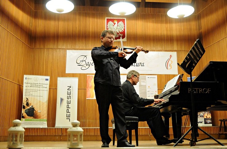 Elbląg, Prof. Bartłomiej Nizioł (skrzypce) i prof. Bogdan Kułakowski (fortepian),
