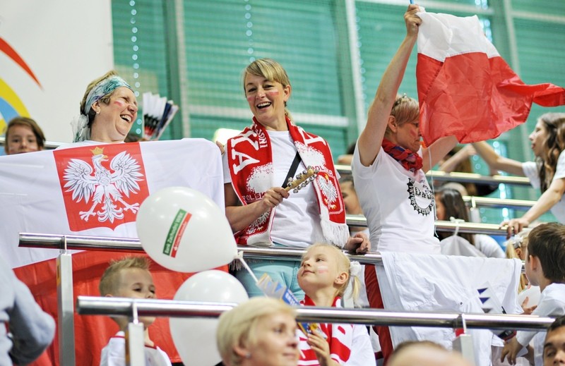 Elbląg, Głośny doping nie pomógł polskim reprezentacjom