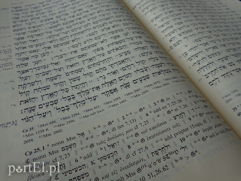 Elbląg, Słuchacze poznają zasady przekładu Biblii z języków oryginalnych: greckiego i hebrajskiego