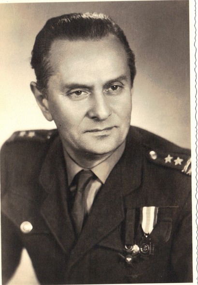 Elbląg, Bolesław Nieczuja-Ostrowski