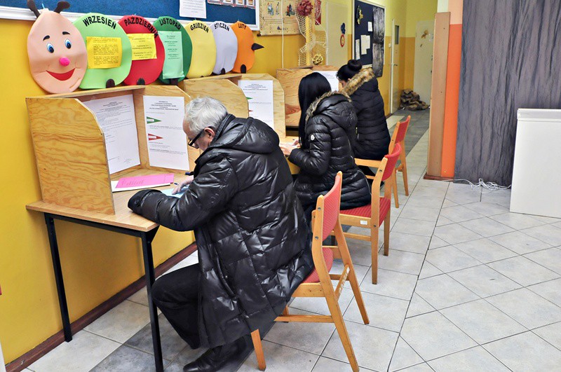Elbląg, Do godz. 17.30 w Elblągu głosowało 28,93 proc. osób uprawnionych