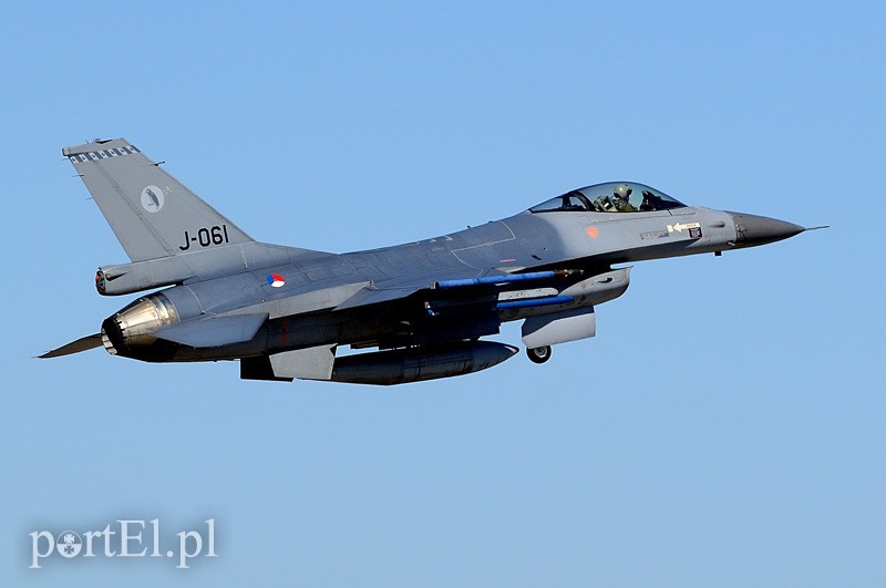 Elbląg, Holenderski F-16 w powietrzu