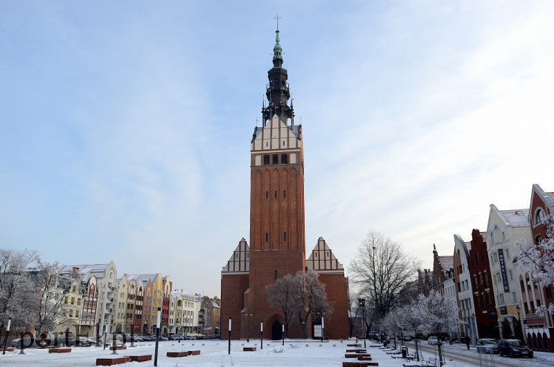 Elbląg, Dzięki tym środkom udało się np. zrewitalizować plac katedralny oraz wieżę Katedry Św. Mikoła,