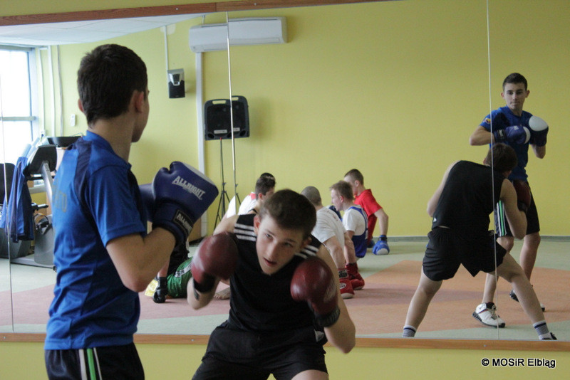 Elbląg, Wyłącz nudę - włącz sport. Ferie 2015 na sportowo Elbląg, Wyłącz nudę - włącz sport. Ferie 2015 na sportowo