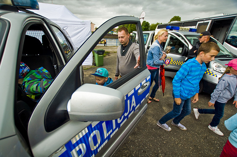 Elbląg, Można było usiąść za kierownicą policyjnego radiowozu lub auta straży miejskiej