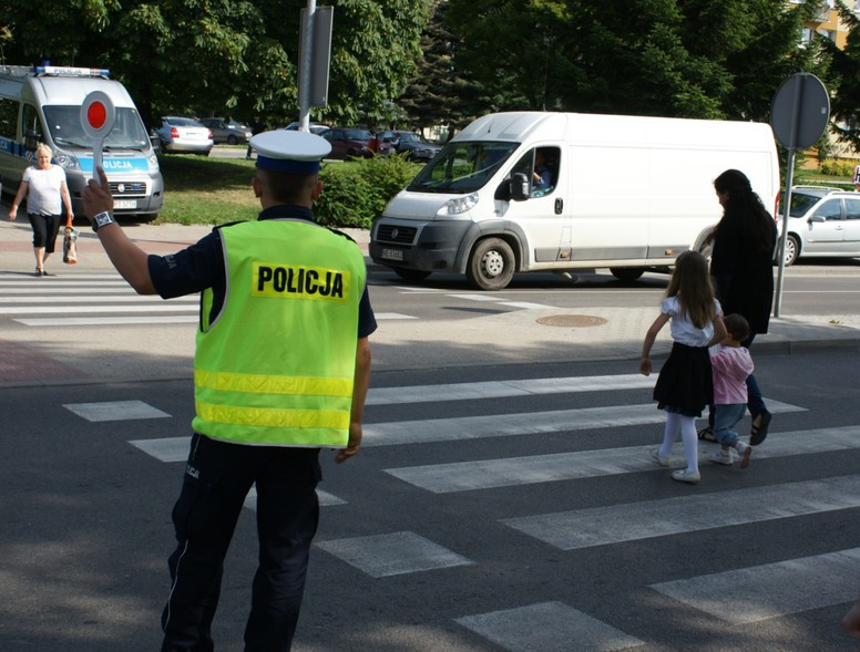 Elbląg, Policjanci zadbają o bezpieczną drogę dzieci do szkoły