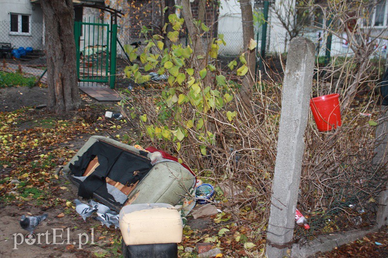 Elbląg, Tak wyglądało "lokum" bezdomnego w listopadzie ubiegłego roku